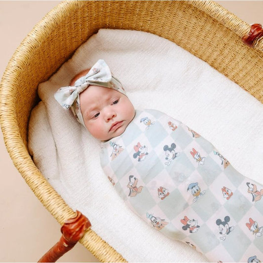 Mickey Mouse & Friends Knit Swaddle Blanket