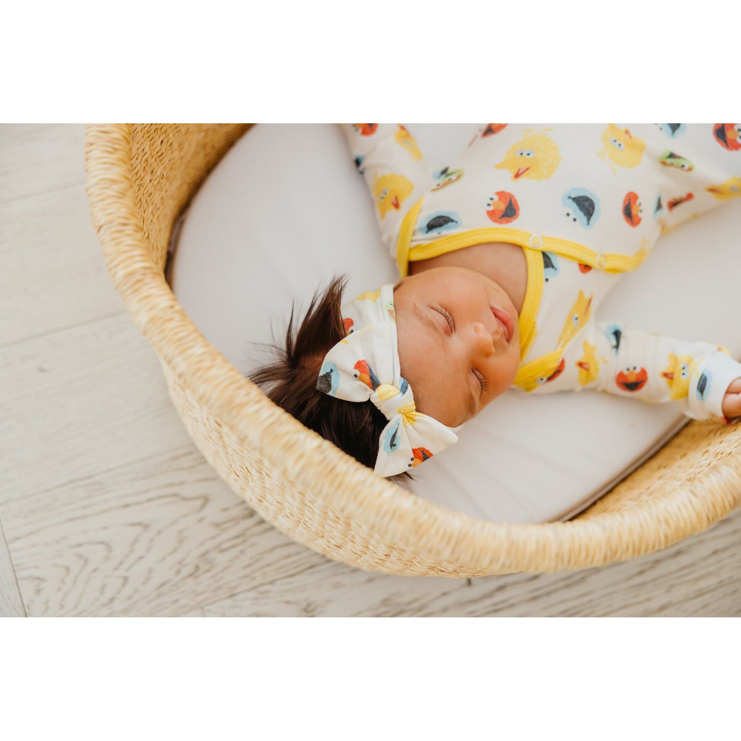 Sesame Scribbles Knit Headband Bow